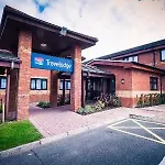 Travelodge Hotel 3*