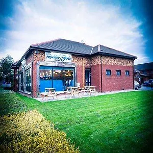 Travelodge 3*