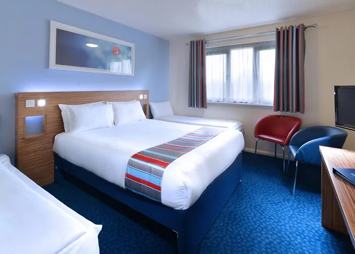 Отель Travelodge Вотафорд