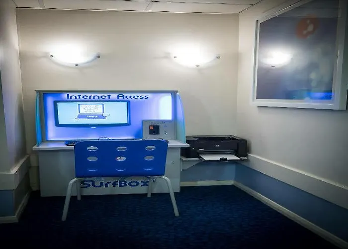 Travelodge Отель